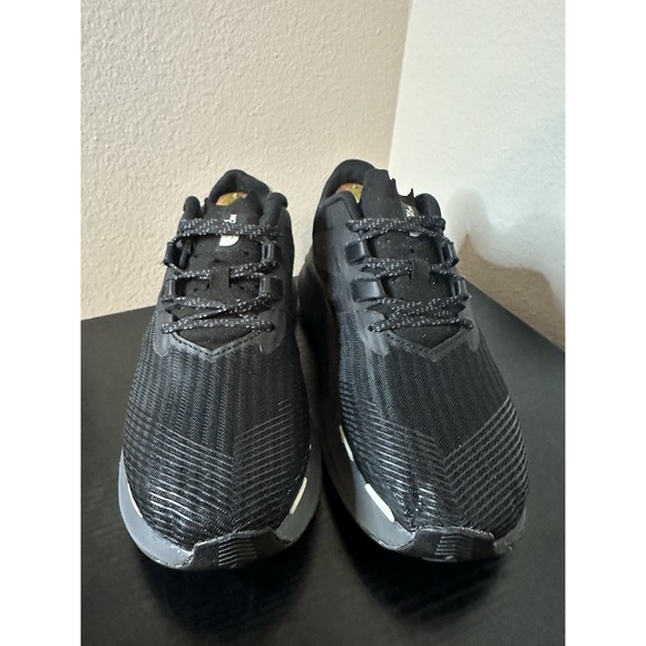 THE NORTH FACE Women's VECTIV Eminus Trail Running Shoe Black White Size 8.5 - Picture 2 of 10